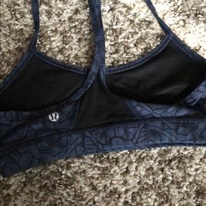 Lulu lemon sports bra
